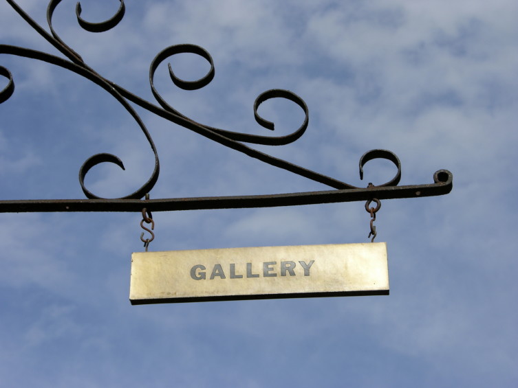 gallery title